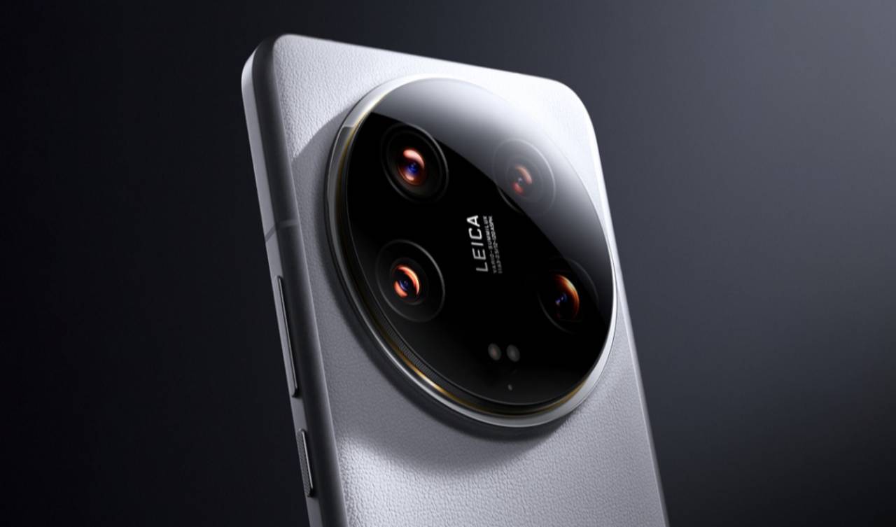 Xiaomi 16 Pro Max Geliyor: Devasa Batarya ve Yenilikçi Özellikler